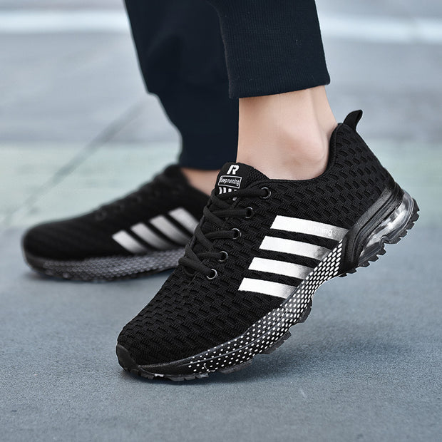 Best selling couple sports shoes breathable mesh
